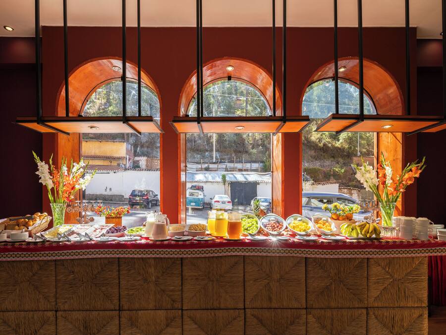 Desayuno bufé gratuito y diario