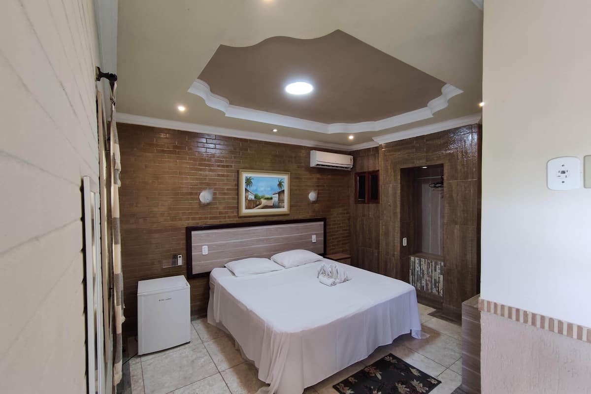 Habitación doble | Minibar, wifi gratis, ropa de cama