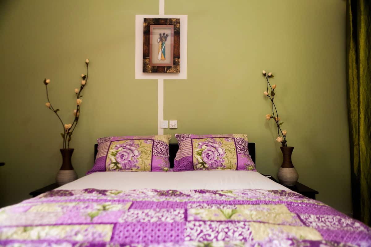 Executive Double Room, City View | Desk, iron/ironing board (on request)