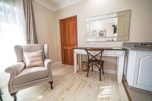 Chambre | Aire de séjour | Téléviseur à écran plat