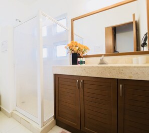 Free toiletries, hair dryer, towels