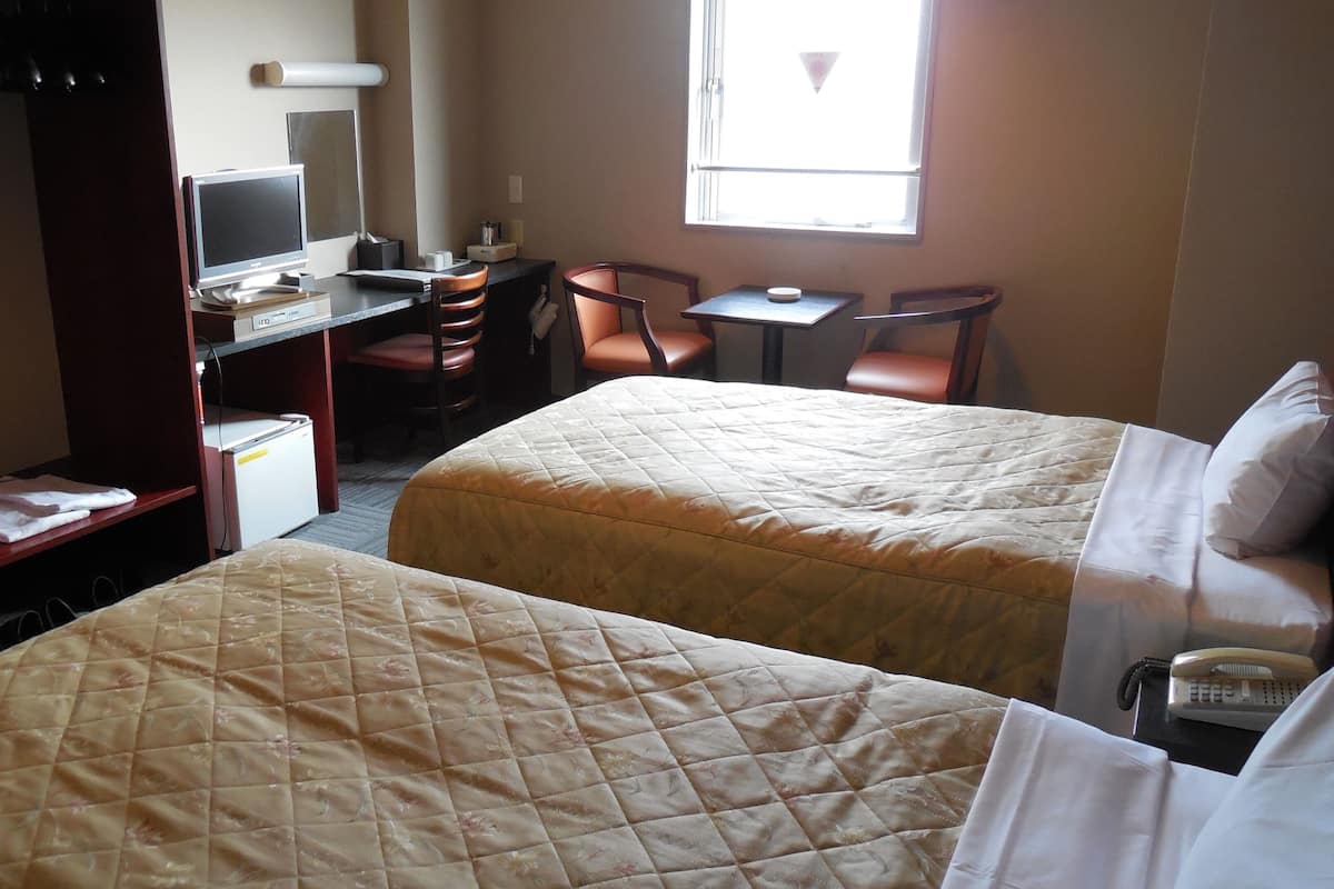 Desk, iron/ironing board, free WiFi, bed sheets