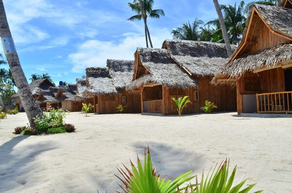 Exterior - Amihan Beach Cabanas (Santa Fe)