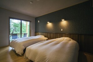 Executive Sakura Japanese-Western Quad Room