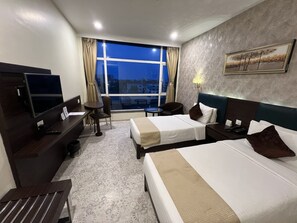 Winter Green Room | In-room safe, desk, iron/ironing board, rollaway beds - The Fern Residency Kolkata (Barasat)
