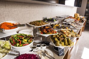 Desayuno buffet incluido todos los días