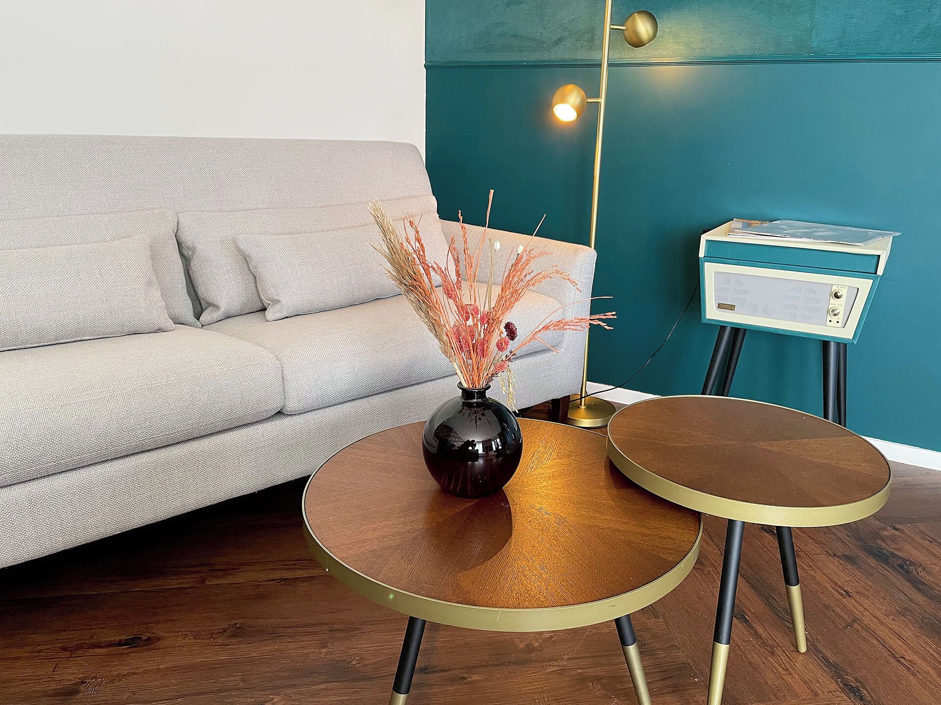 Suite (Vechtdal) | Living area | Flat-screen TV