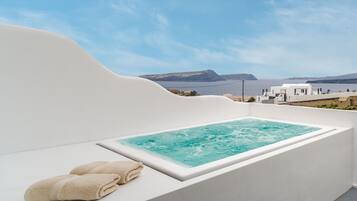 Premium Suite, Hot Tub (Caldera View) | Terrace/patio