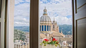Literie de qualité supérieure, minibar, coffres-forts dans les chambres