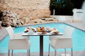 Daily English breakfast for a fee - Palazzo Violetta (Sliema)