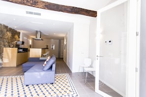 Studio, Ground Floor (Dona Maria Pia) | Living room