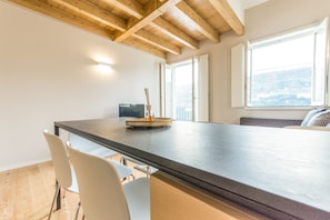 In-room dining - Oporto Trendy River (Porto)