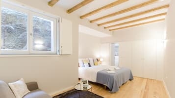 Soundproofing, iron/ironing board, free cribs/infant beds, free WiFi