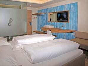 Desk, blackout curtains, soundproofing, free cots/infant beds