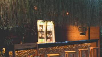 Bar (en el alojamiento)