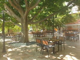 Se sirven desayunos, almuerzos y cenas