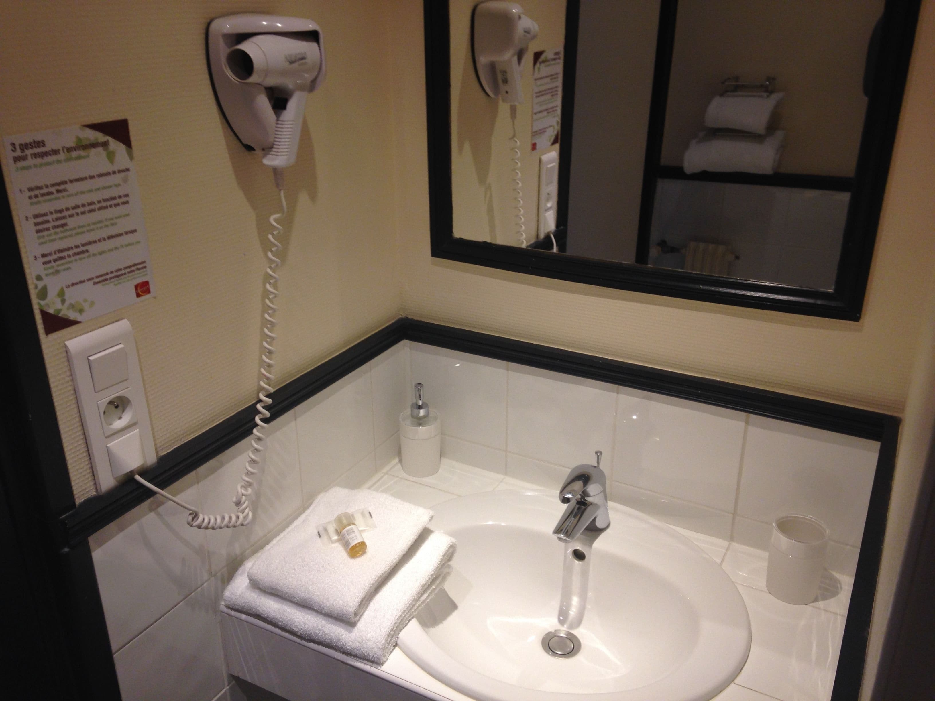 superior single room | bathroom | rainfall showerhead, free toiletries, hair dryer, towels