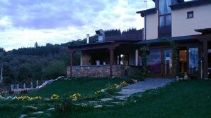 Front of property - Casa Rural Fulguera (Vega de Espinareda)