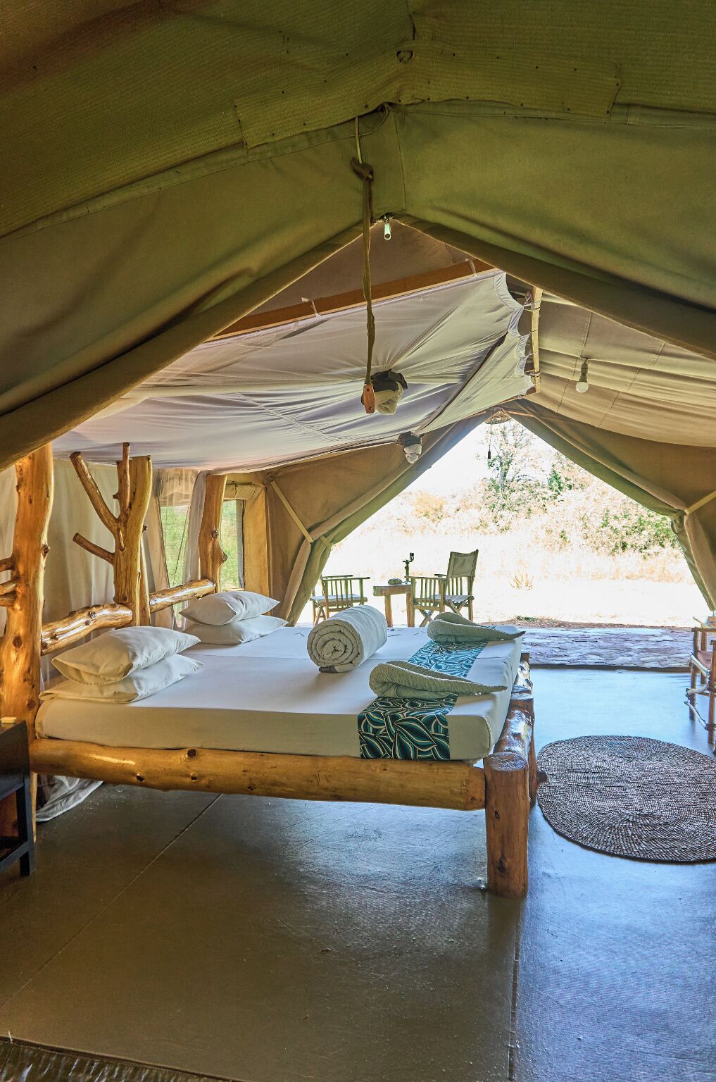 Telt – deluxe, hageutsikt | Safe på rommet, skrivebord og barnesenger (inkludert)