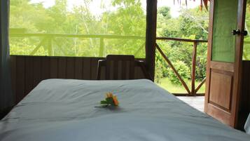 1 bedroom, premium bedding, in-room safe, desk