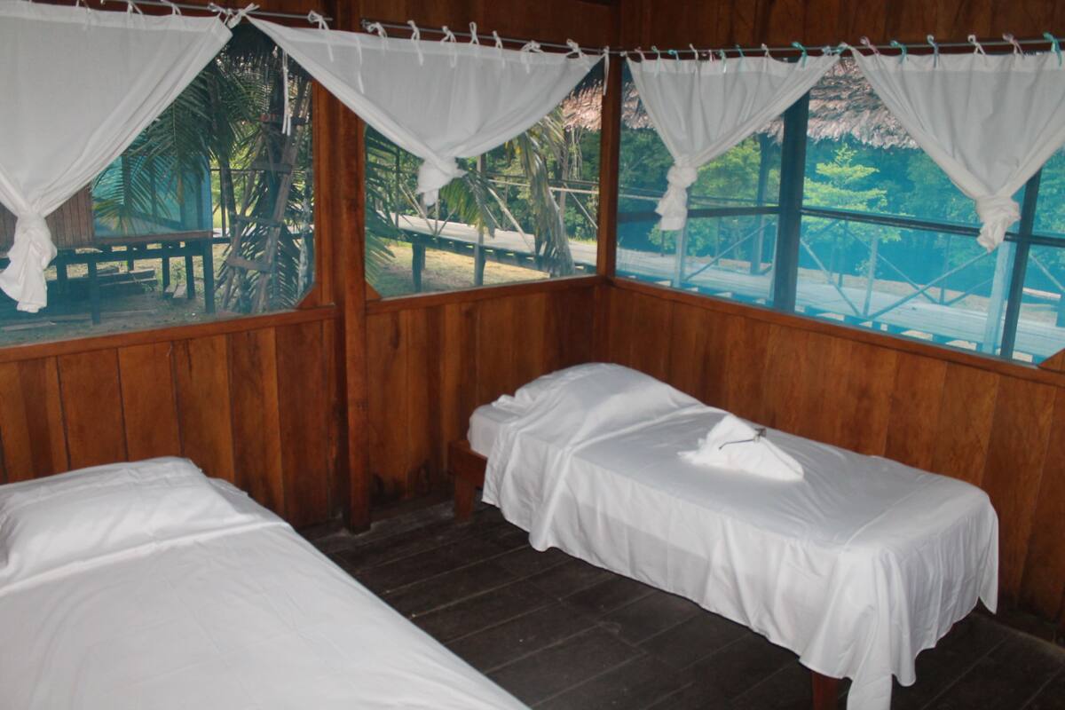 1 bedroom, premium bedding, in-room safe, desk