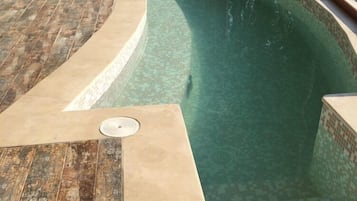 Indoor pool, outdoor pool