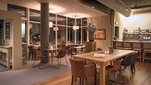 Breakfast, lunch and dinner served  - Stadshotel Doesburg (Doesburg)