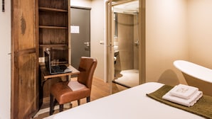 In-room safe, free WiFi - Stadshotel Doesburg (Doesburg)