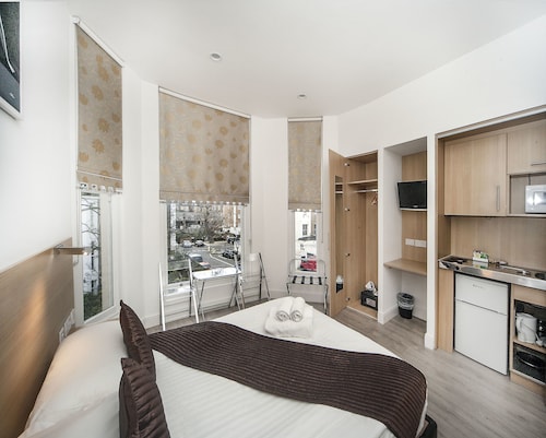 NOX Hotels - Kensington