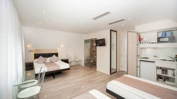 1 bedroom, in-room safe, soundproofing, iron/ironing board