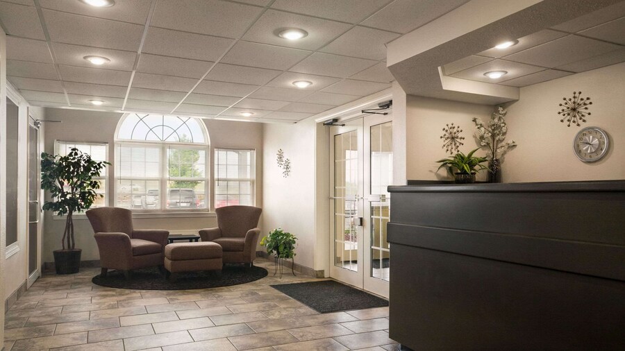 Travelodge by Wyndham Fort Scott