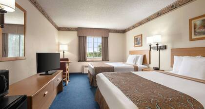 Travelodge by Wyndham Fort Scott