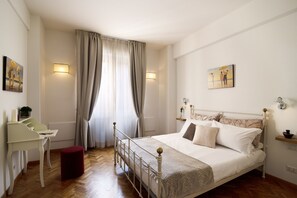 Apartment, 2 Bedrooms | Premium bedding, down comforters, in-room safe, individually furnished - MyFlorenceHoliday Gold Bridge (Florence)