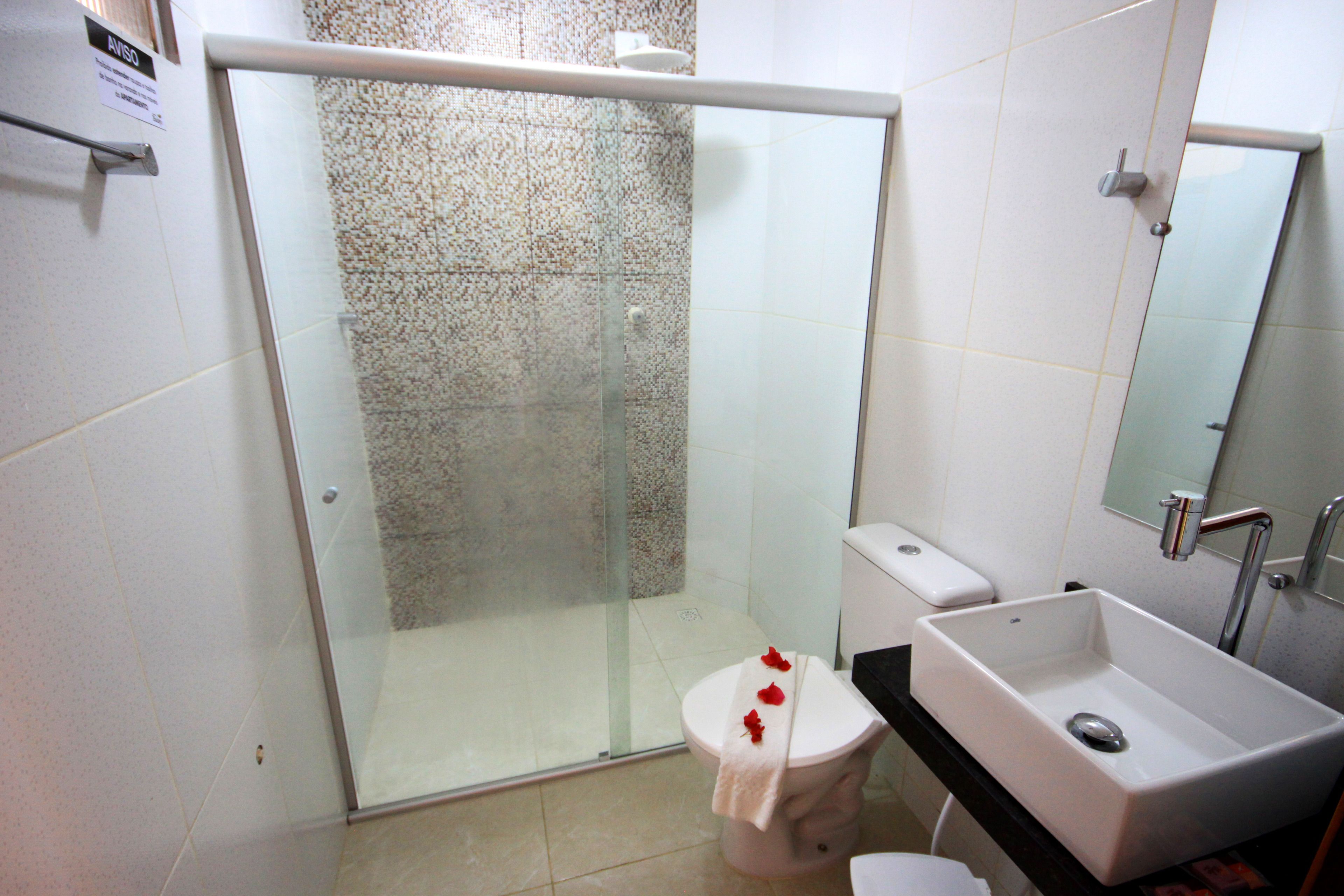 Suíte, banheira de hidromassagem | Banheiro | Secador de cabelo (mediante solicitação), toalhas de banho