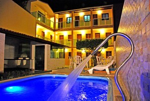 Outdoor pool - Pousada Badejo (Japaratinga)