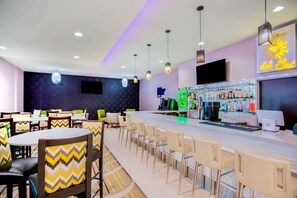Bar (en la propiedad)