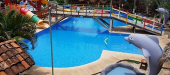 La Boya Hotel y Parque Acuático