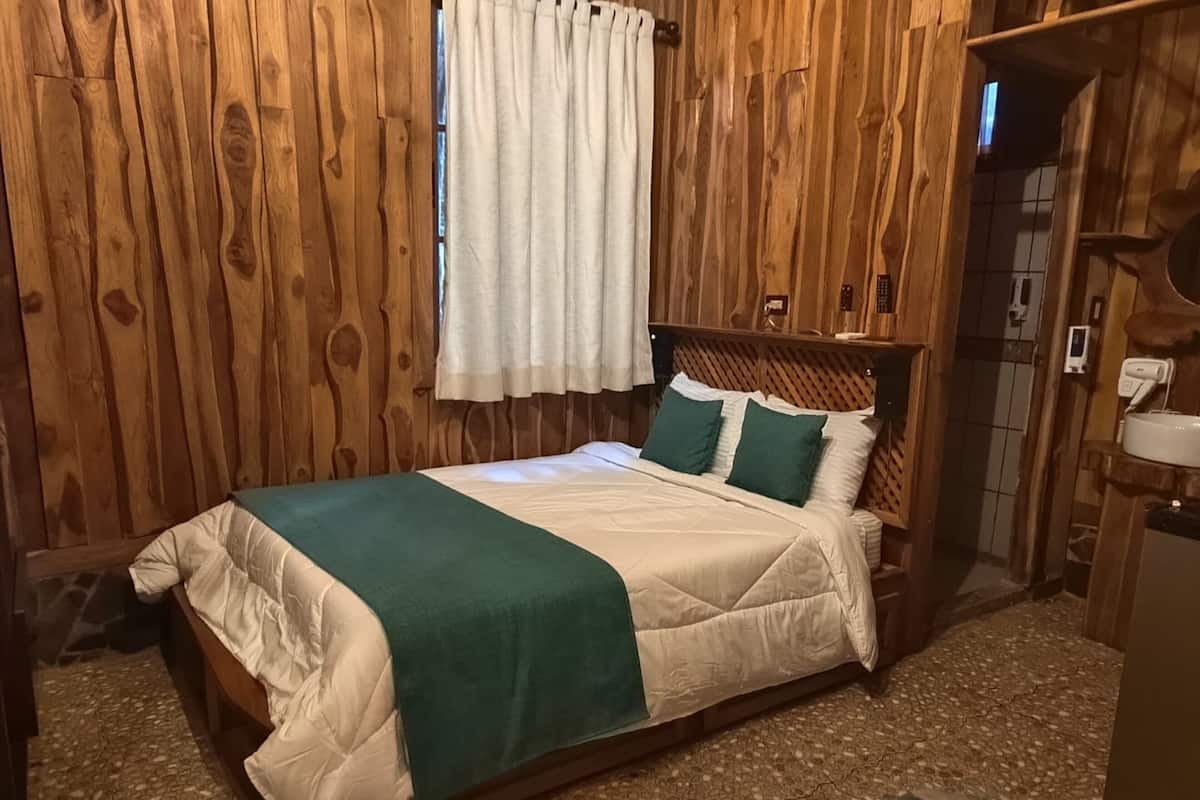 Junior Suite | WiFi (free), bed sheets