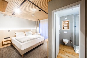 Standard Double Room, Balcony | Premium bedding, in-room safe, blackout drapes, soundproofing - Bude54 (St. Peter-Ording)