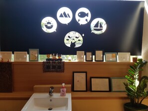 Free daily continental breakfast - Sokcho & Guesthouse (Sokcho)
