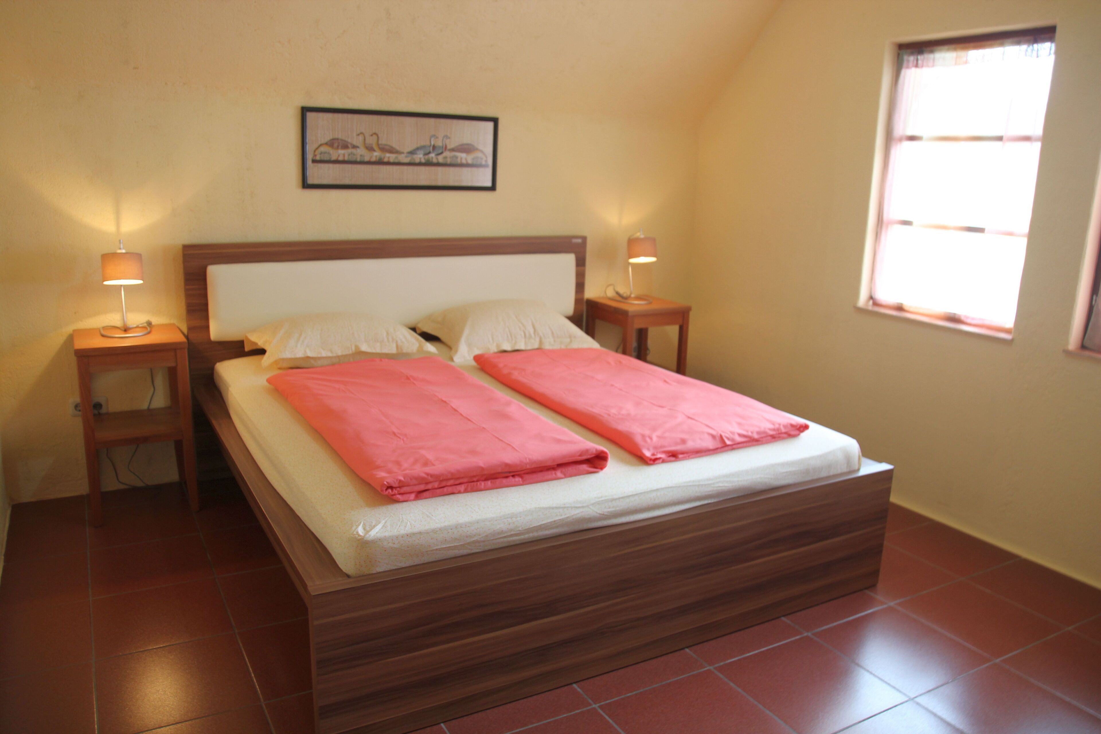 2 bedrooms, Egyptian cotton sheets, premium bedding, down comforters