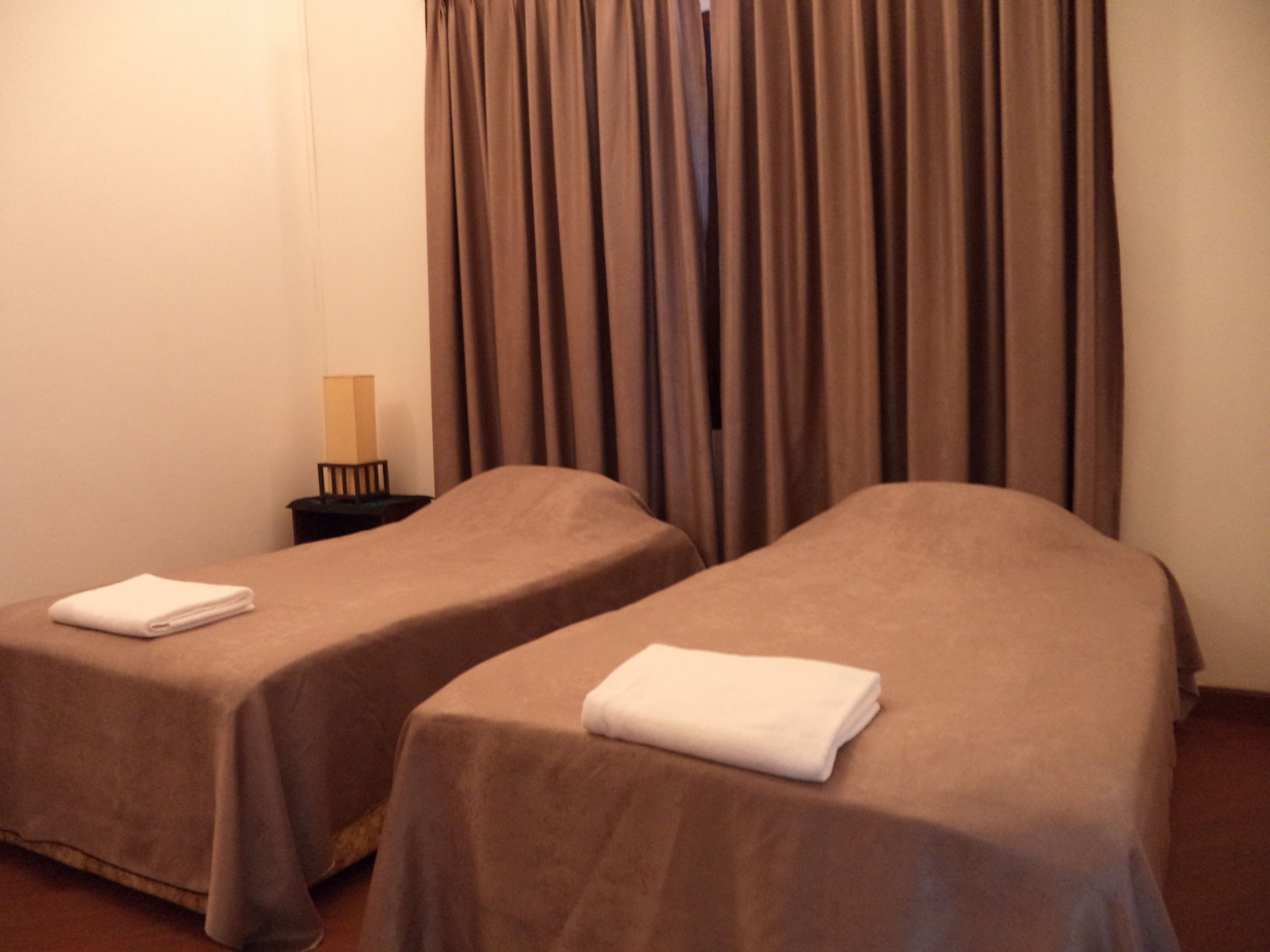 standard twin room | desk, free wifi