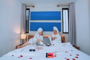 Sábanas de algodón egipcio, ropa de cama de alta calidad y minibar