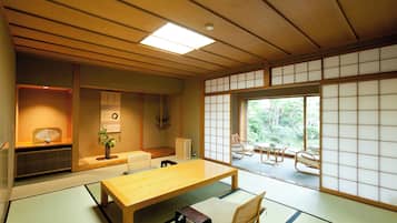Detached Japanese-style Room | View from room