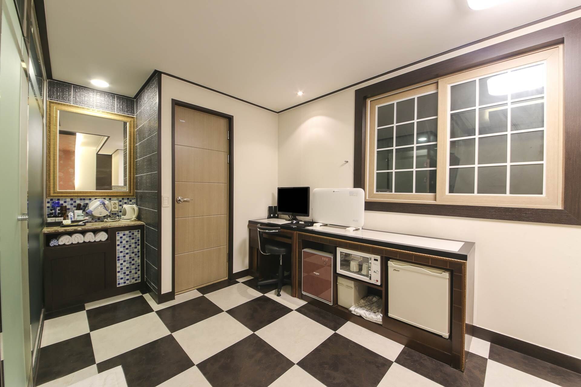 economy double room | 1 bedroom, down duvets, soundproofing, free wifi