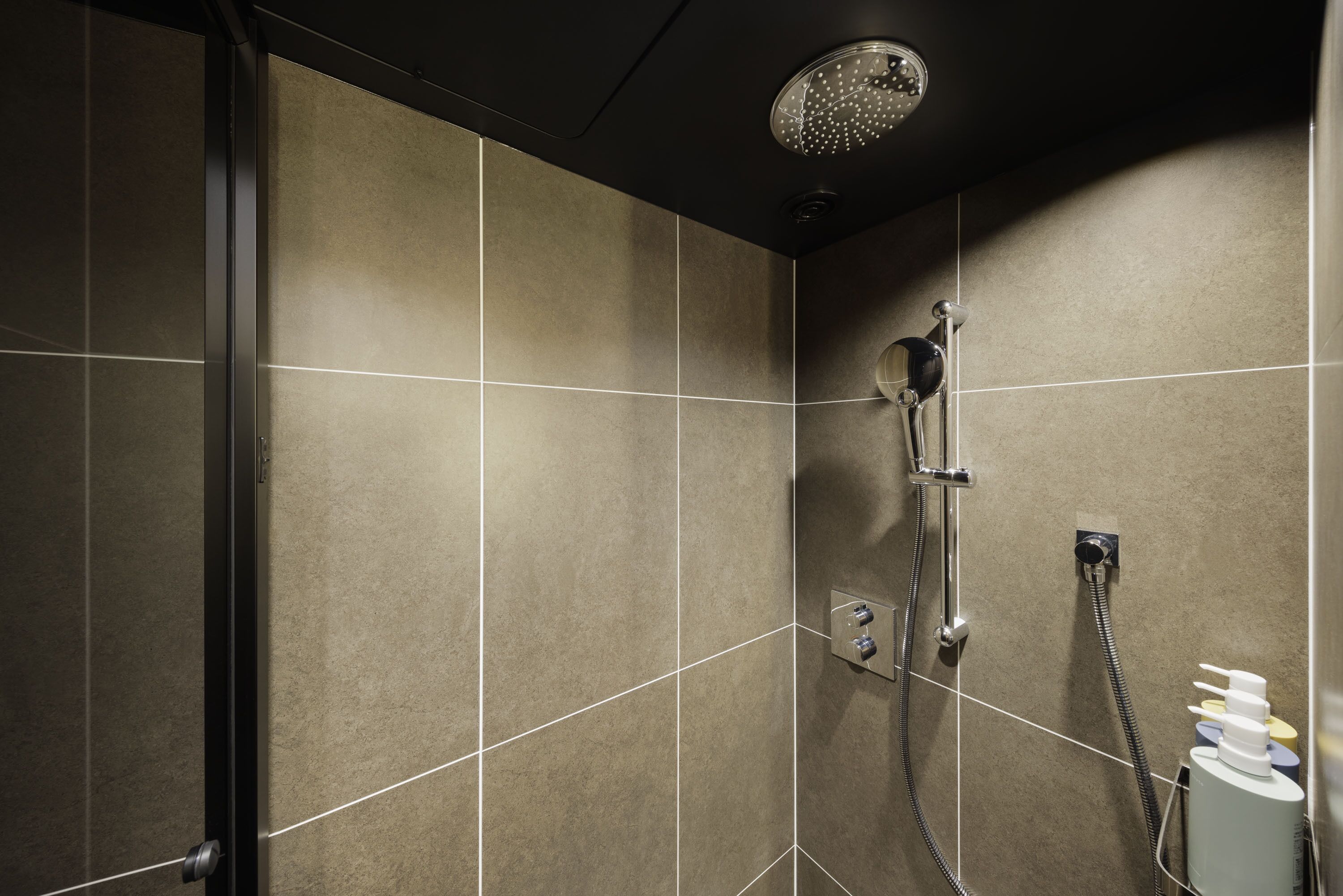 free toiletries, hair dryer, slippers, bidet