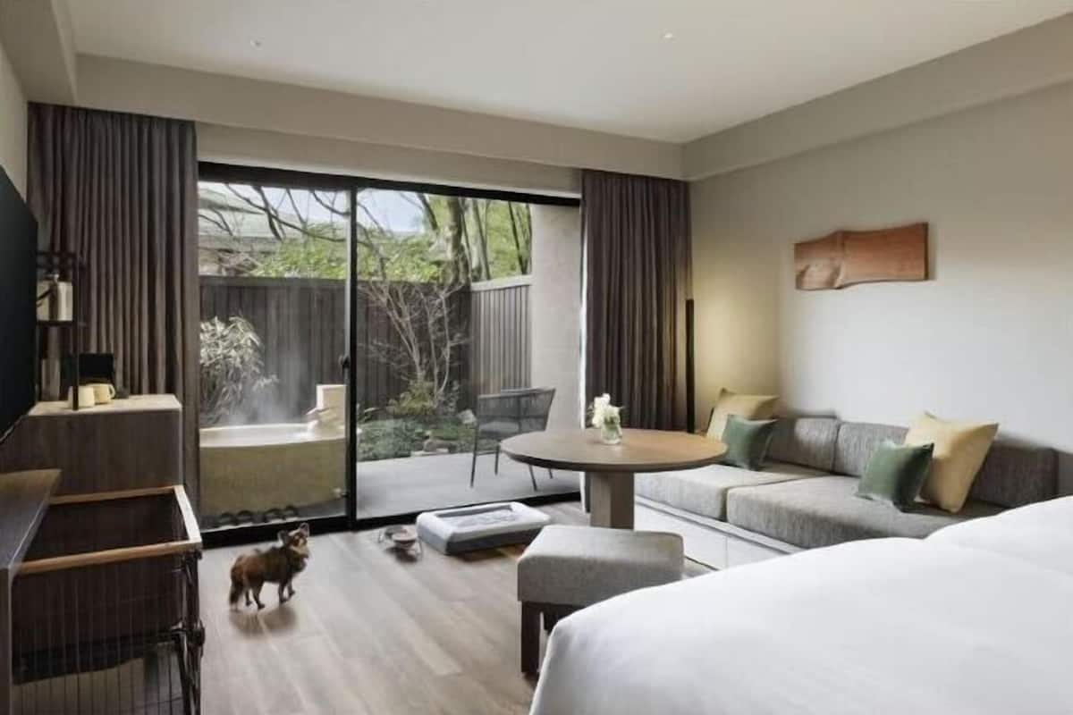 In-room safe, desk, laptop workspace, iron/ironing board