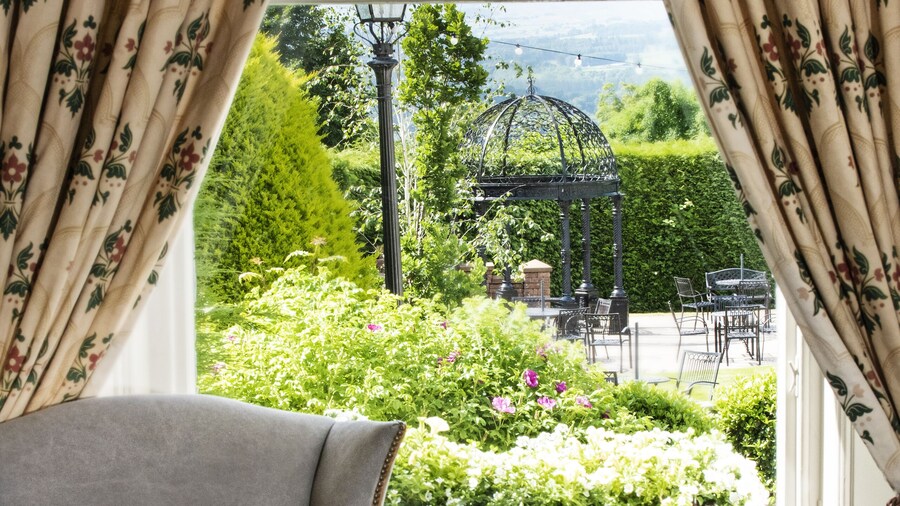 Roundthorn Country House and Luxury Apartments