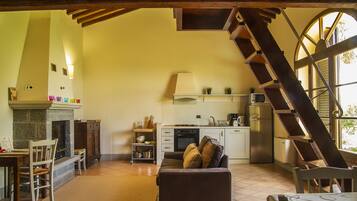 Villa Deluxe, 2 camere da letto, piscina privata, vista valle (Orangerie) | Cucina privata | Frigorifero con congelatore, microonde, forno, piano cottura