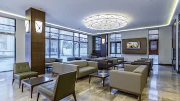 Sala de estar en el lobby